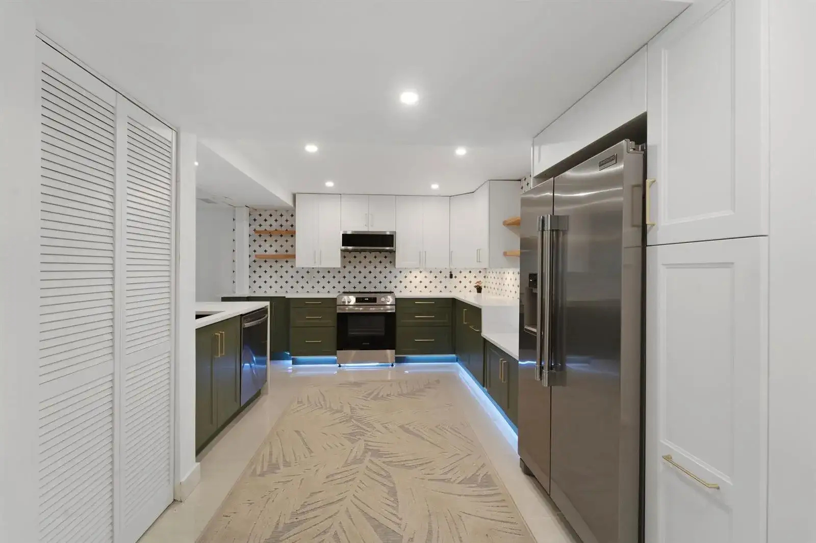620 Tennis Club Drive # 103, Fort Lauderdale FL 33311 photo 3