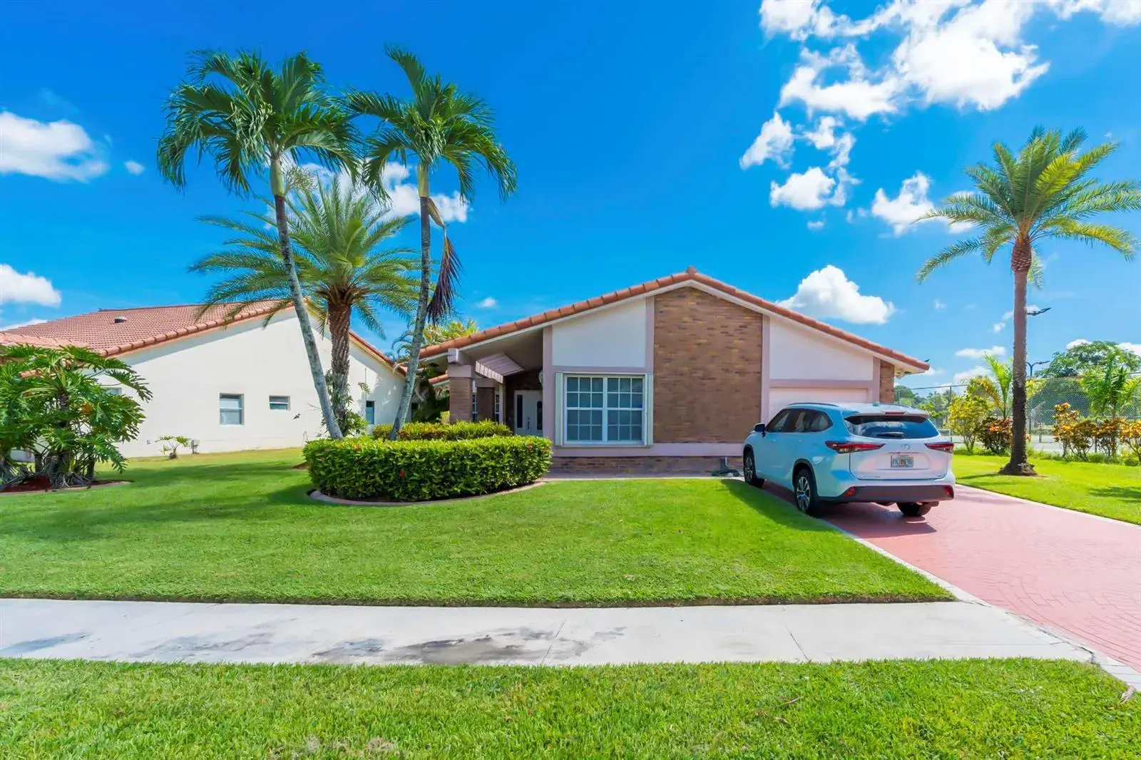 19626 Sea Pines Way, Boca Raton FL 33498