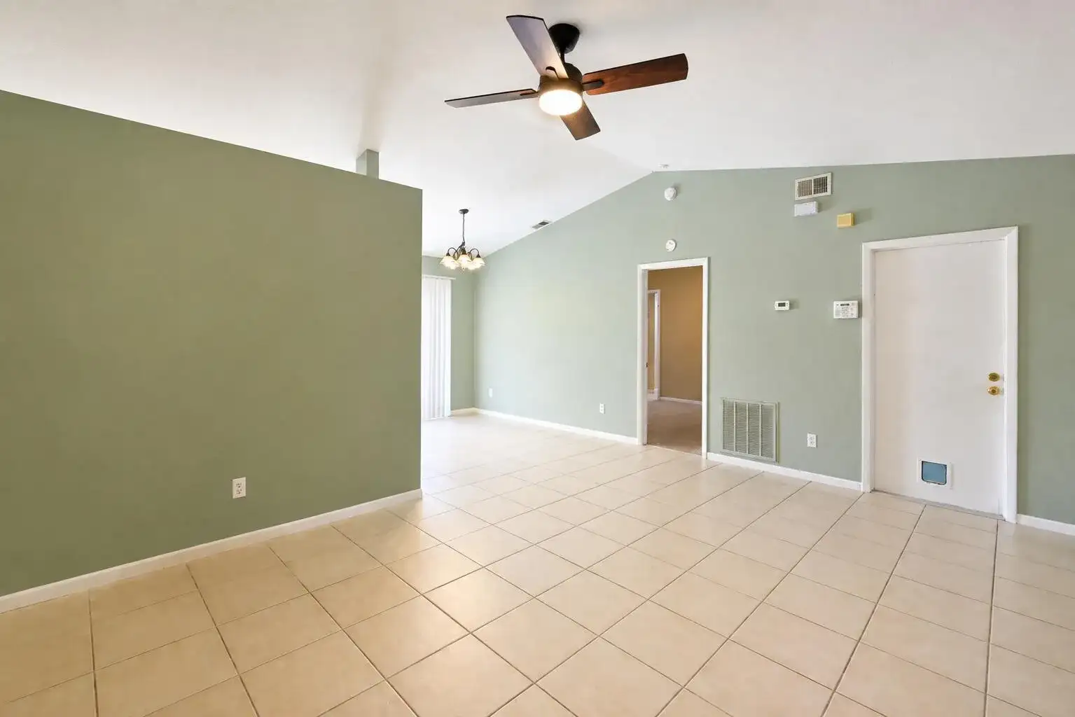 513 SW LAKOTA Avenue, Port St. Lucie FL 34953 photo 3