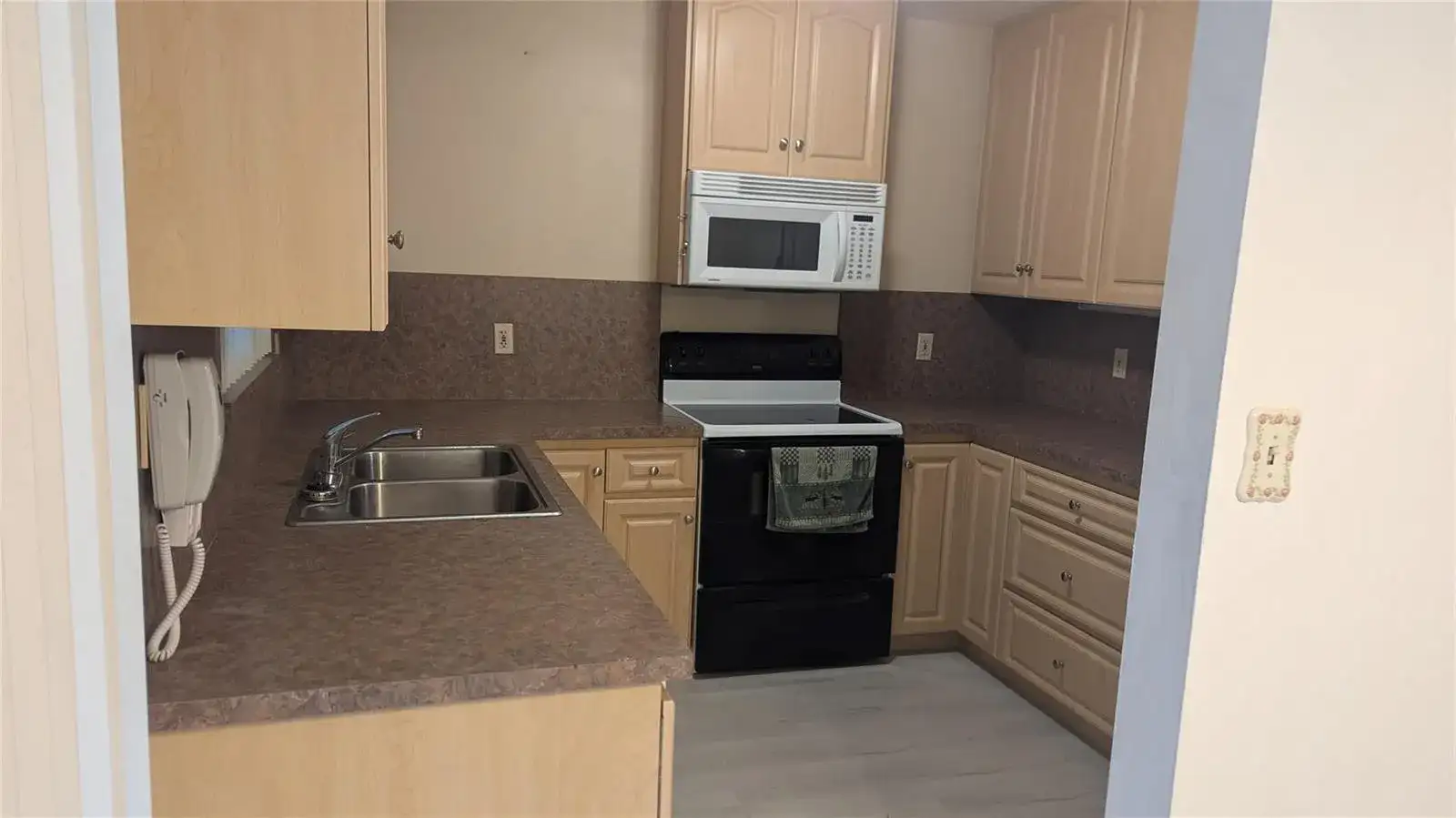 2080 SW 38TH Avenue, Fort Lauderdale FL 33312 photo 5
