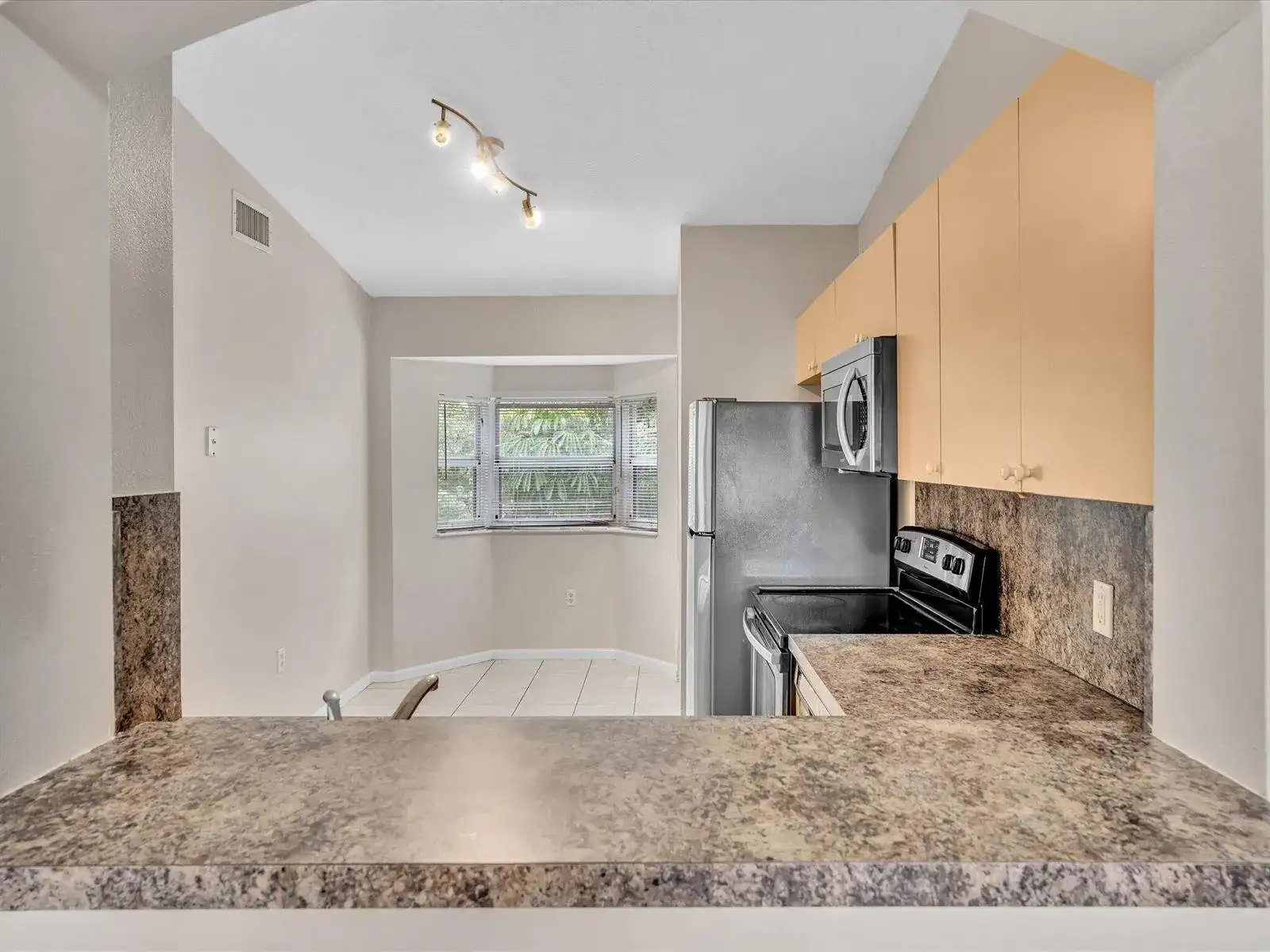 3504 BRIAR BAY Boulevard # 204, West Palm Beach FL 33411 photo 4