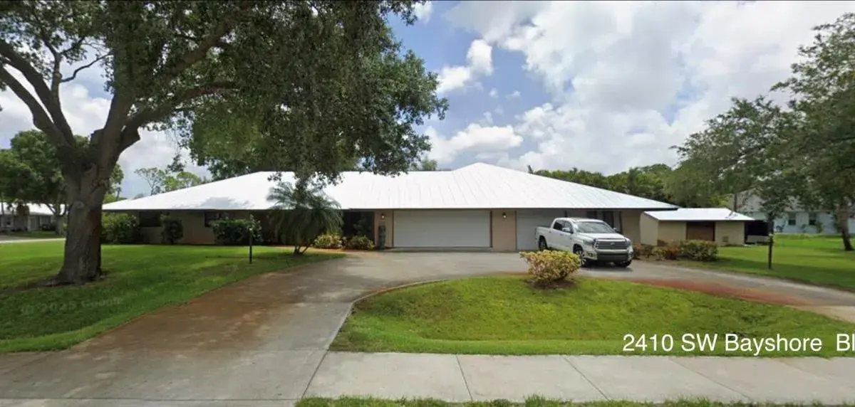 2381 SW BAYSHORE Boulevard, Port St. Lucie FL 34984
