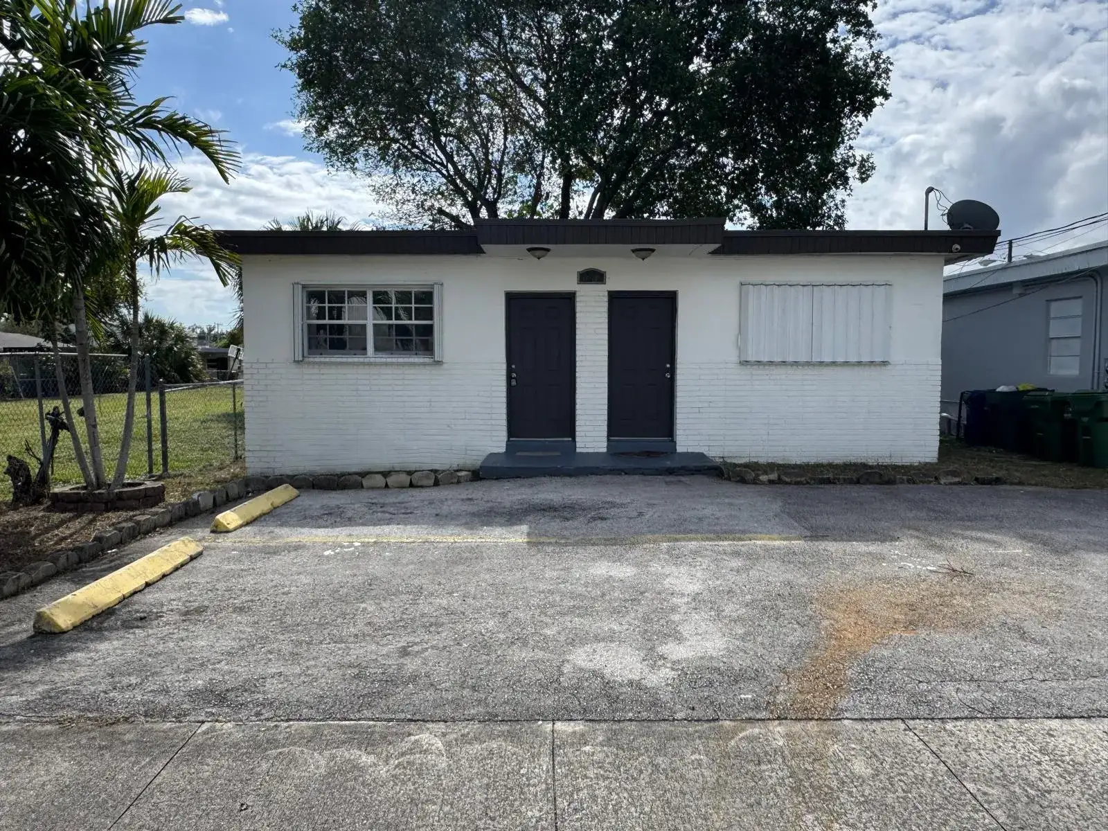 1042 Foster Road, Hallandale Beach FL 33009