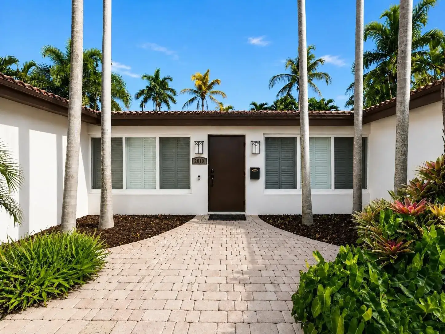 2010 NE 59th Place, Fort Lauderdale FL 33308 photo 2