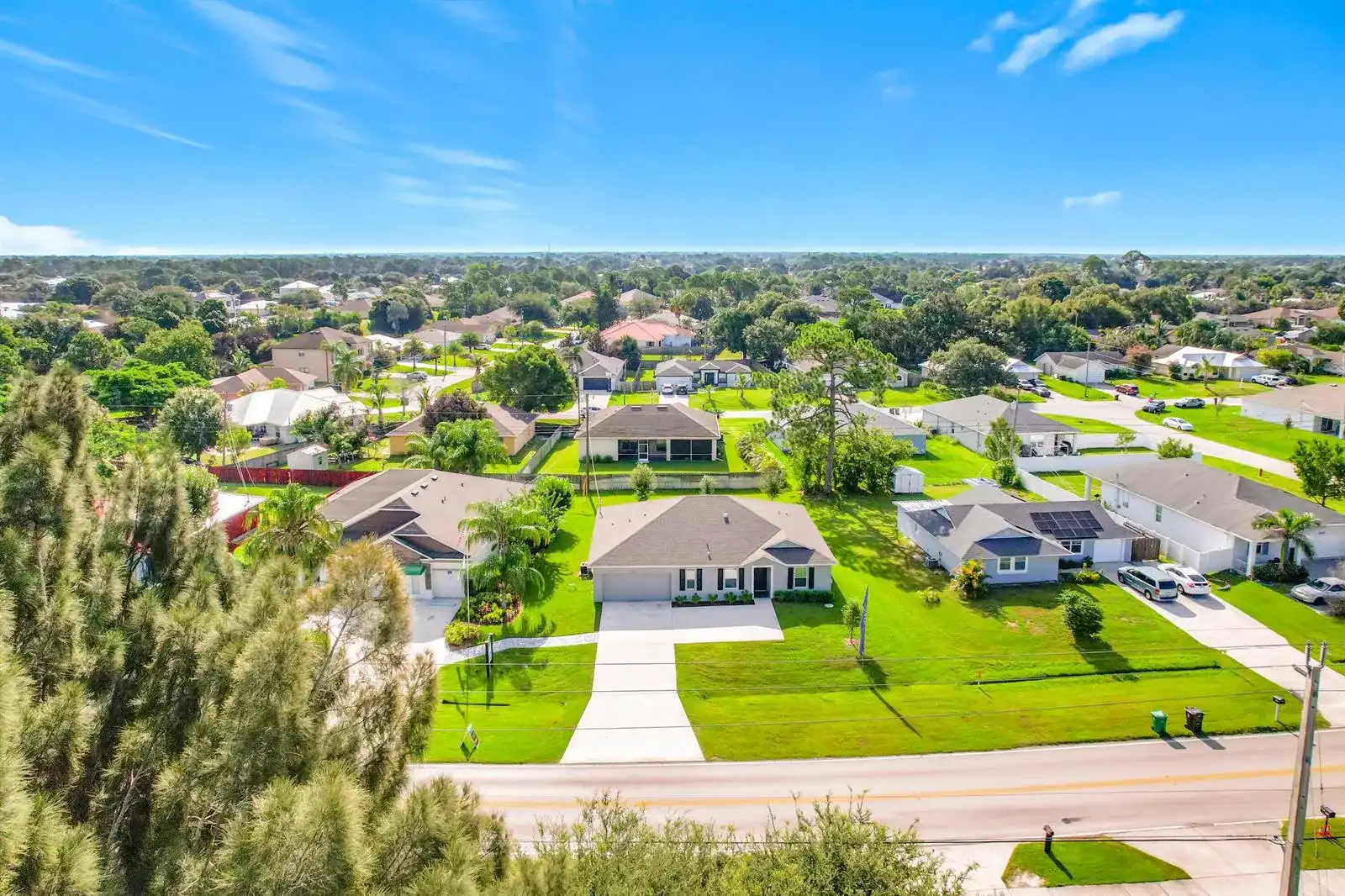 2865 SW Savona Boulevard, Port St. Lucie FL 34953