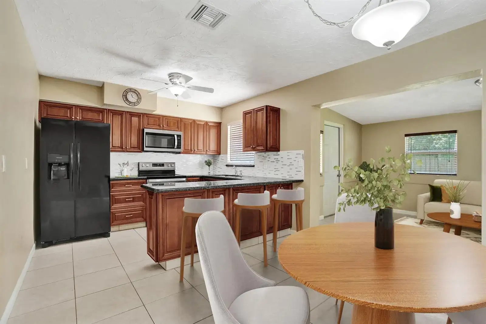 500 SE 4TH Court, Pompano Beach FL 33060 photo 3