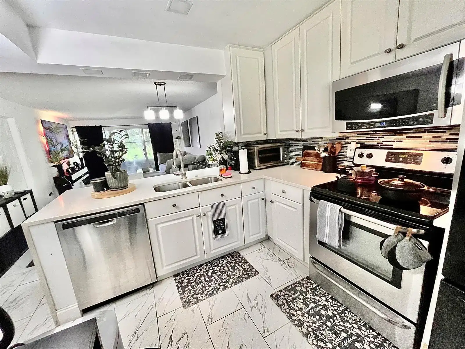 8301 SANDS POINT Boulevard # S306, Tamarac FL 33321 photo 4