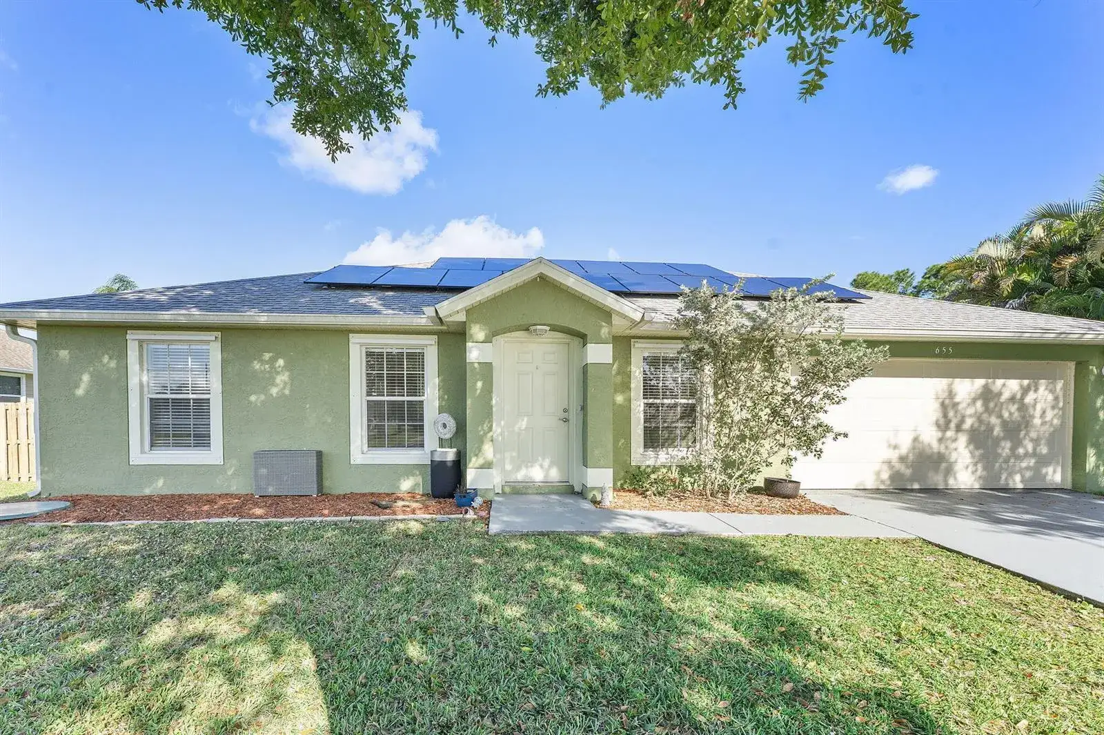 655 SE RON RICO Terrace, Port St. Lucie FL 34983