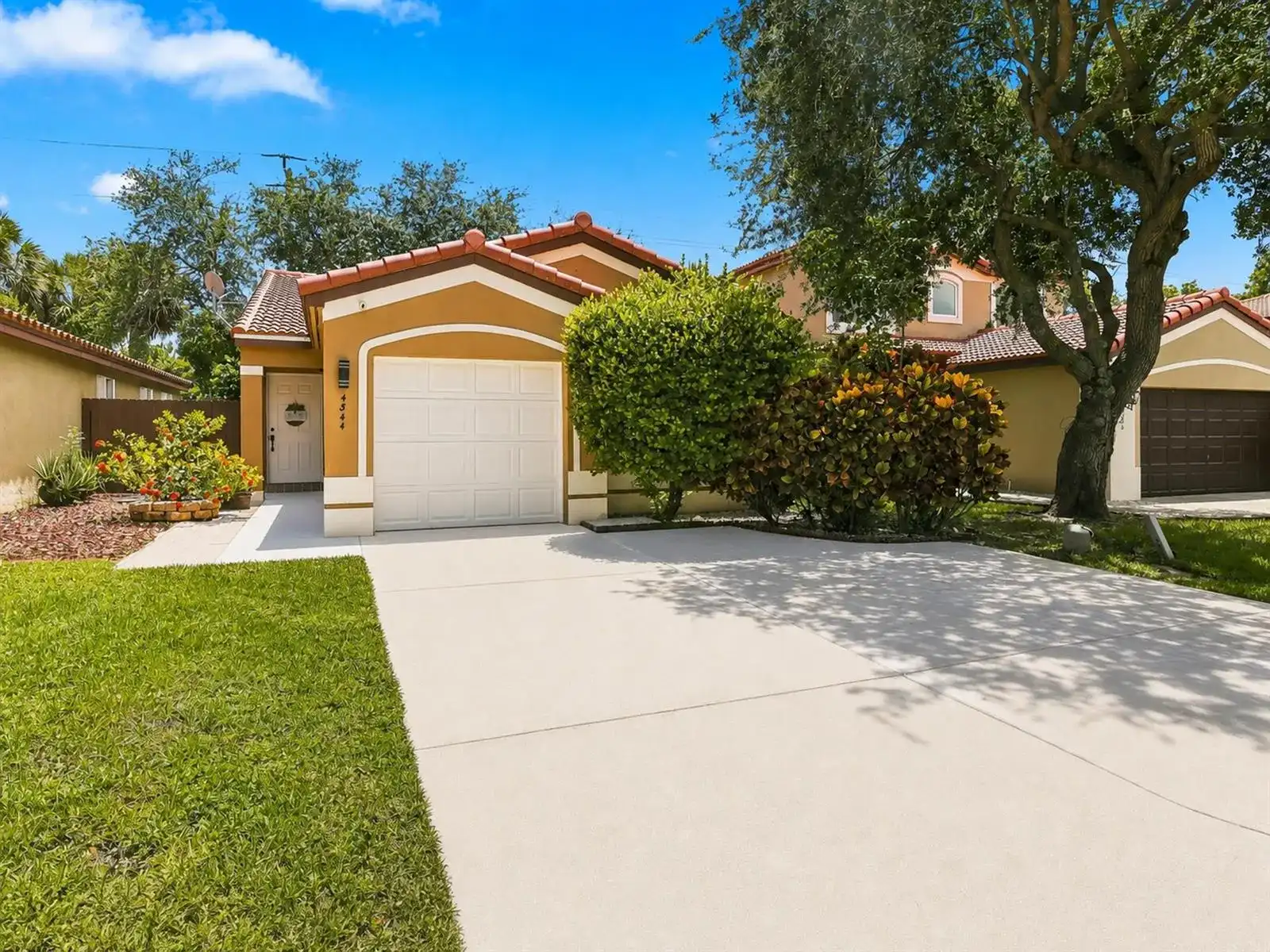 4344 NW 1st Street, Deerfield Beach FL 33442