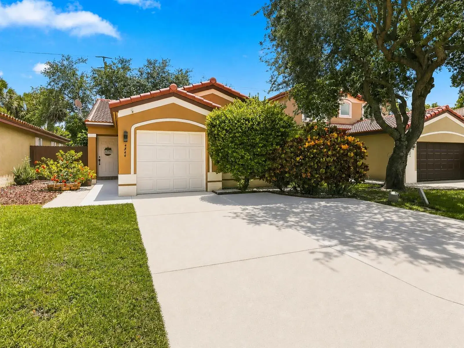 4344 NW 1st Street, Deerfield Beach FL 33442