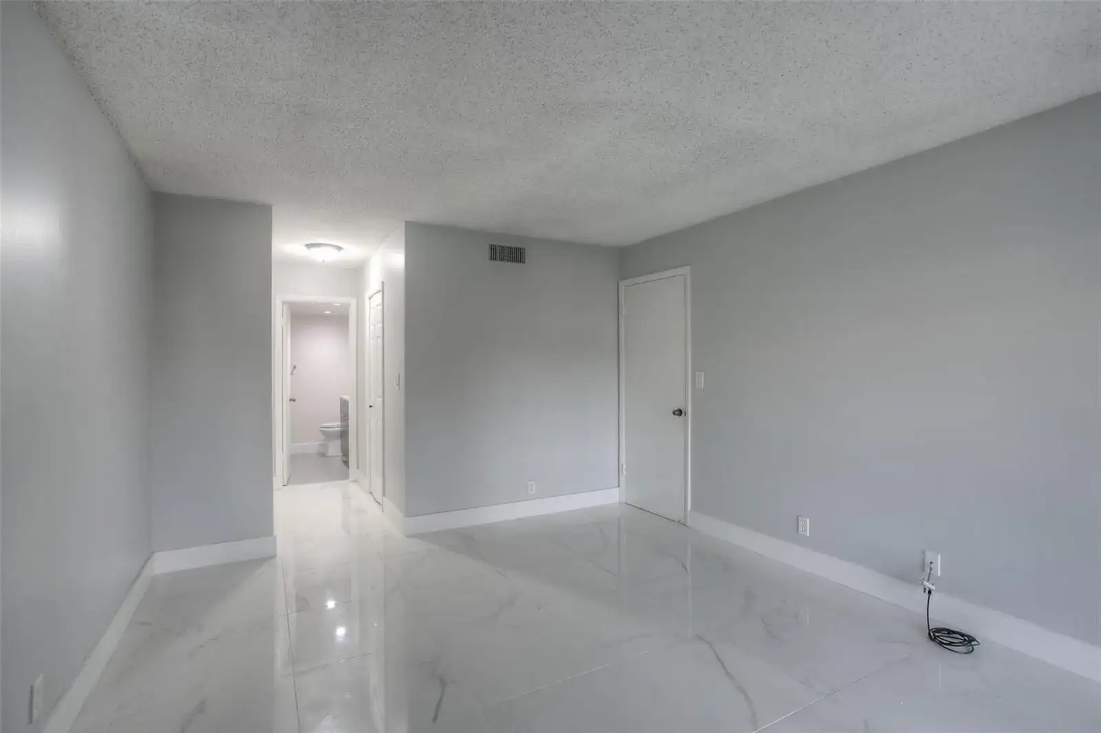 303 RACQUET CLUB Road # 312, Weston FL 33326 photo 5