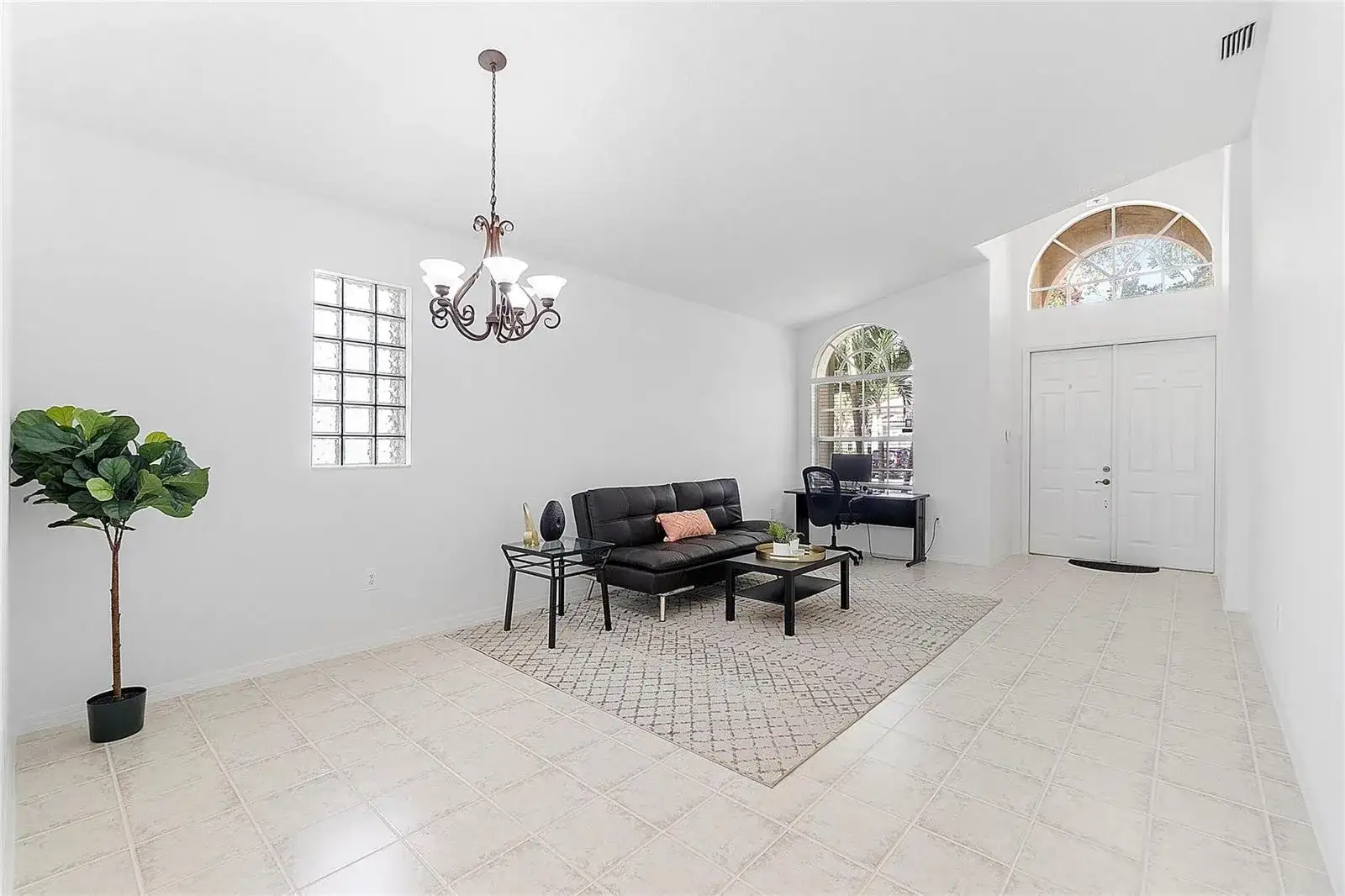 5385 NW 124th Way, Coral Springs FL 33076 photo 4