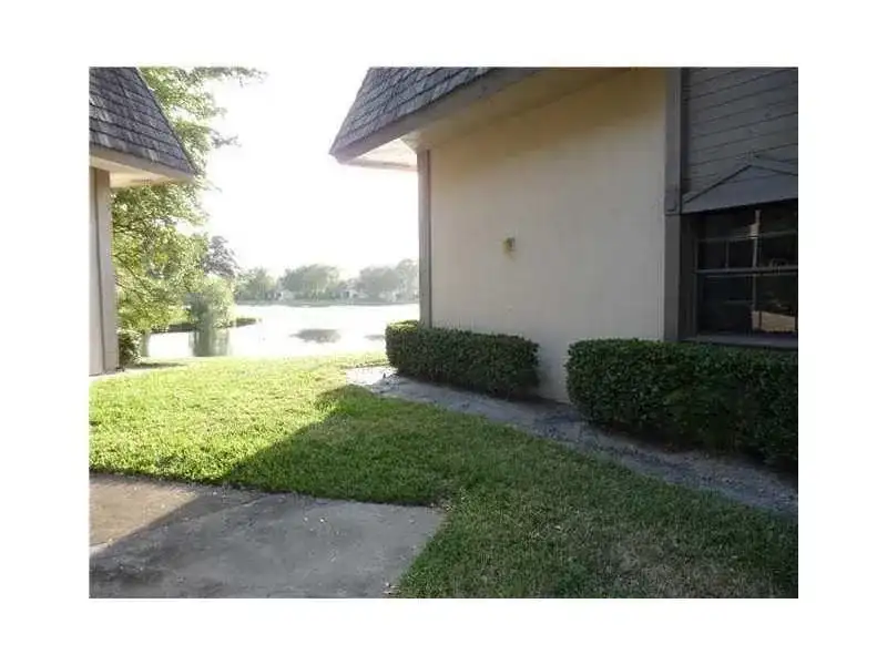 3647 NW 94TH Avenue # 4H, Sunrise FL 33351