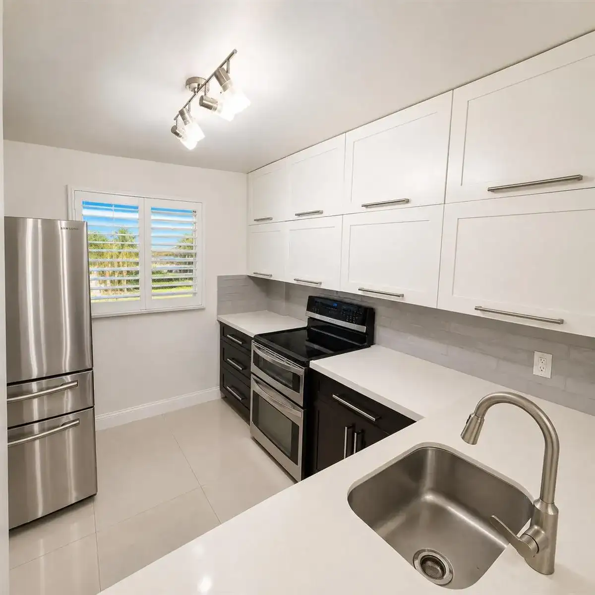 117 ROYAL PARK Drive # 1H, Oakland Park FL 33309 photo 4