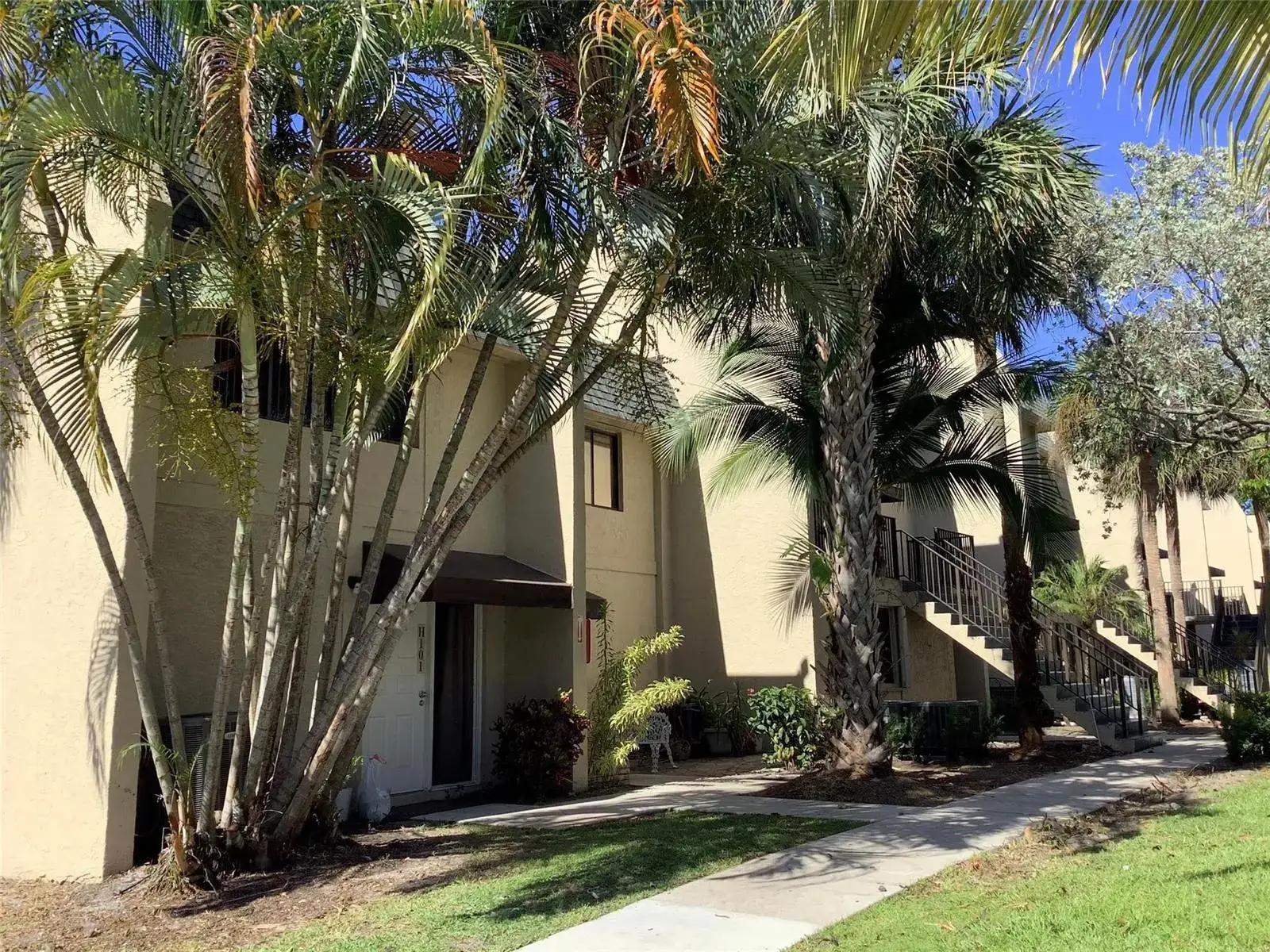 65 DEER CREEK Road # H102, Deerfield Beach FL 33442