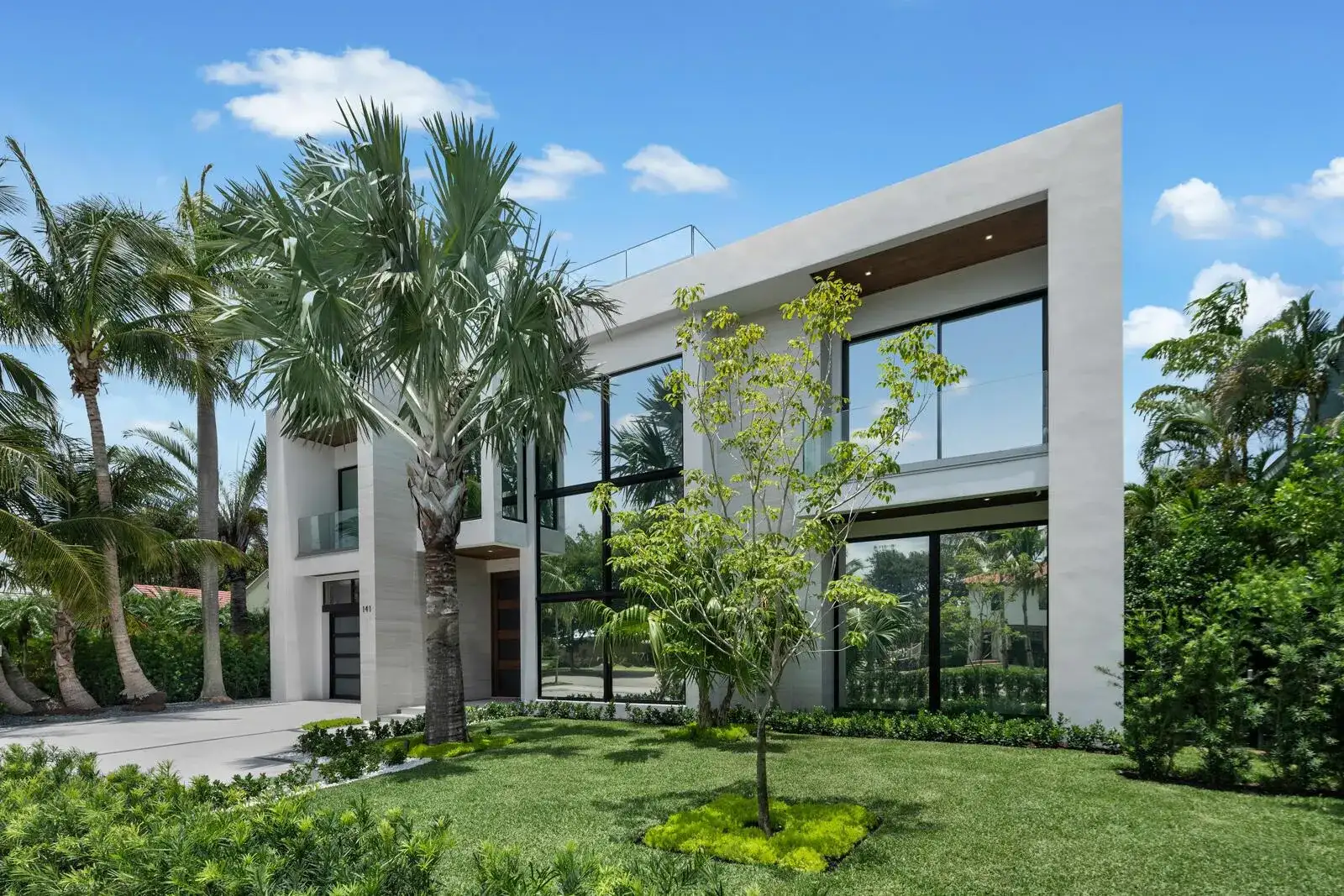 141 Cortez Road, West Palm Beach FL 33405 photo 2