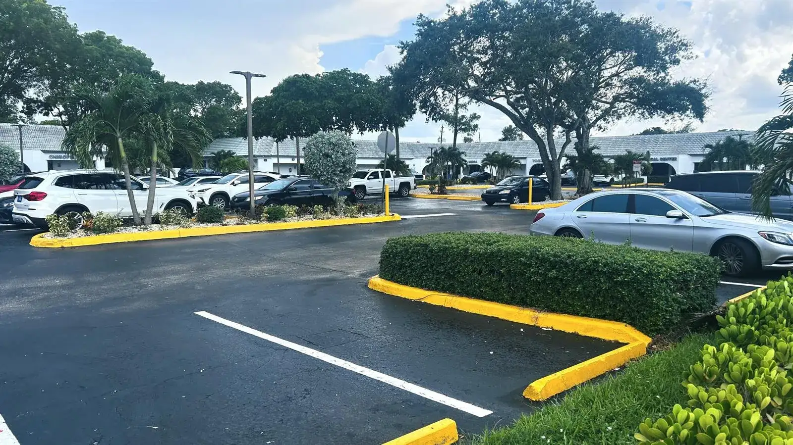 7200 W COMMERCIAL Boulevard # 201, Lauderhill FL 33319