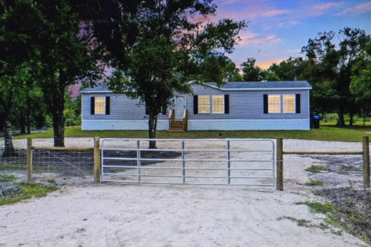 17018 NW 260TH Street, Okeechobee FL 34972