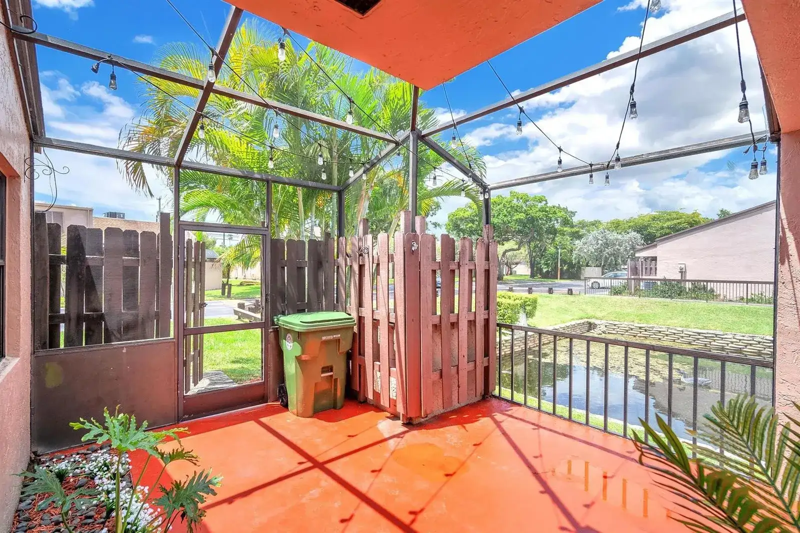 12359 NW 11TH Court, Pembroke Pines FL 33026 photo 4