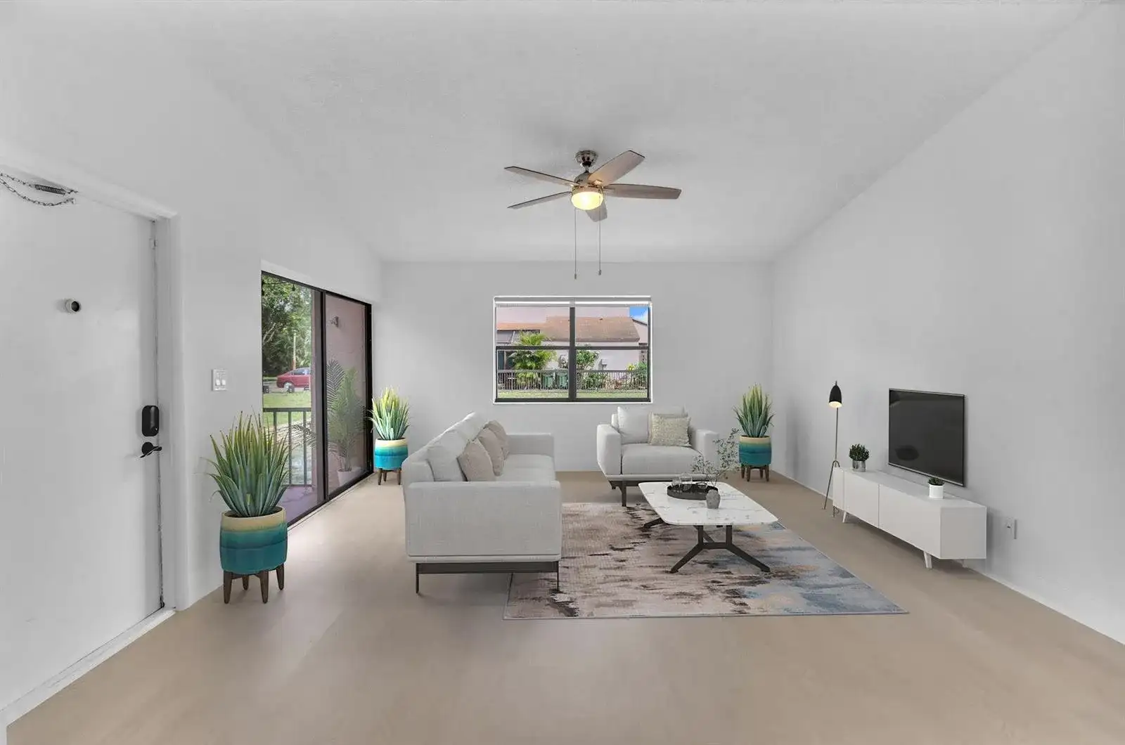 12359 NW 11TH Court, Pembroke Pines FL 33026 photo 5