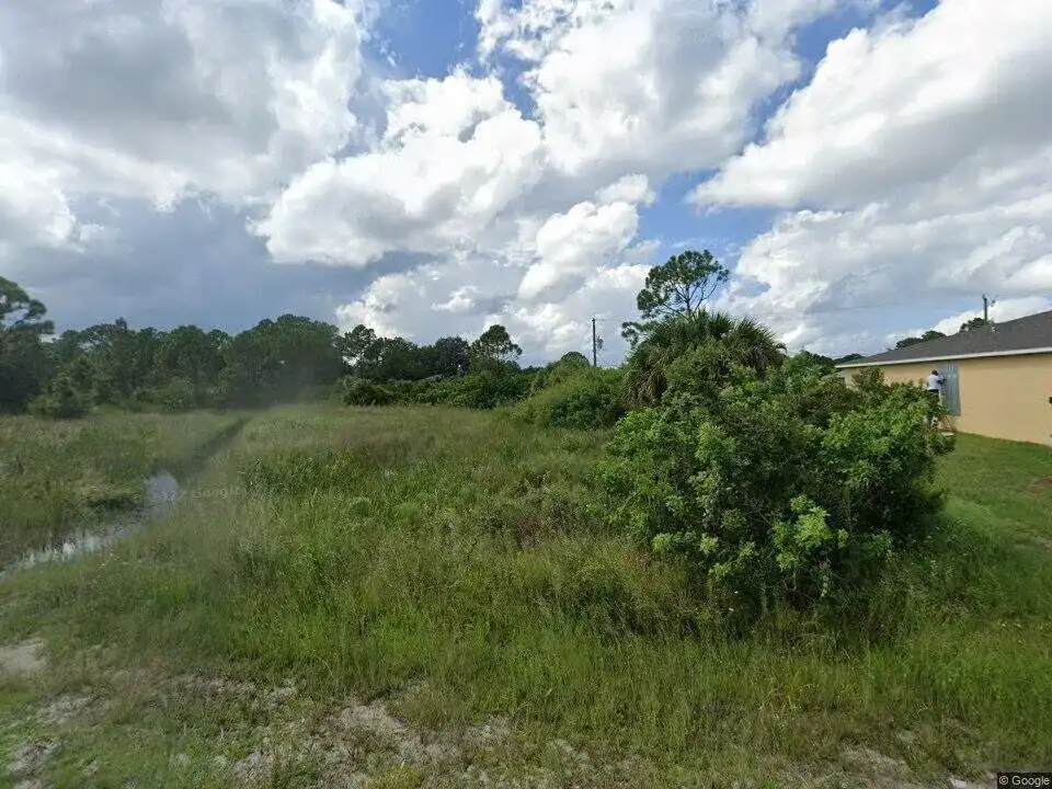 1337 RABBIT Street SE, Palm Bay FL 32909