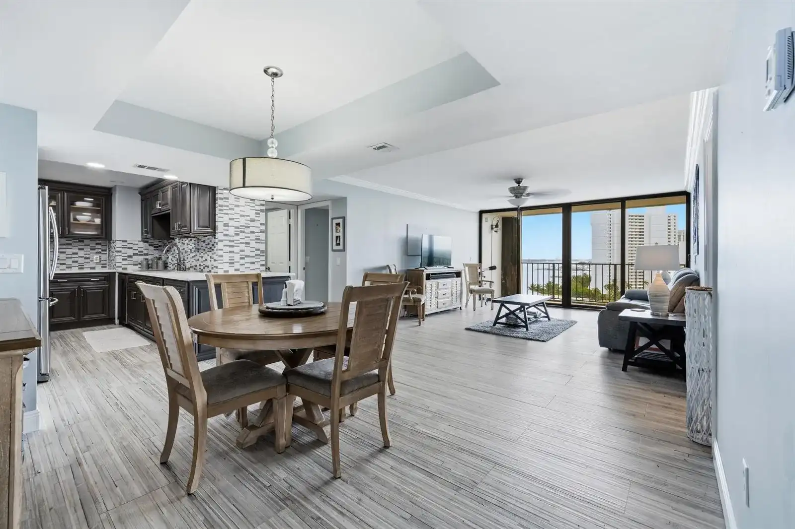 5600 N Flagler Drive # 1105, West Palm Beach FL 33407