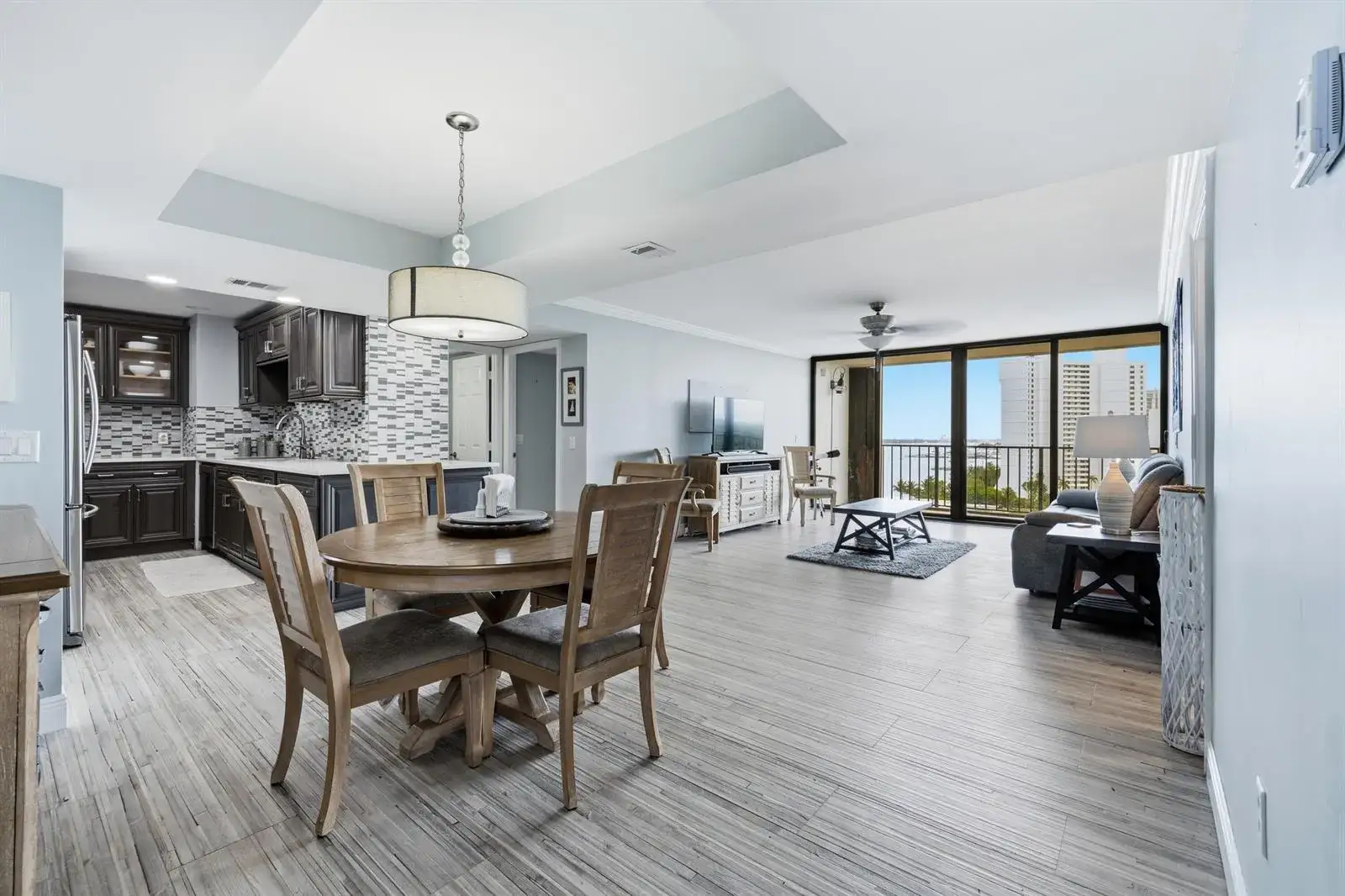 5600 N Flagler Drive # 1105, West Palm Beach FL 33407