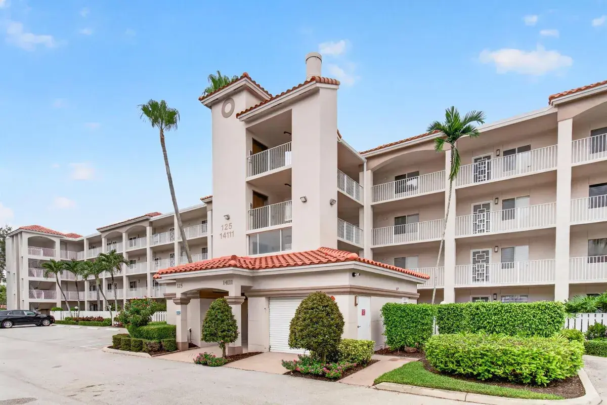 14111 Royal Vista Drive # 407, Delray Beach FL 33484