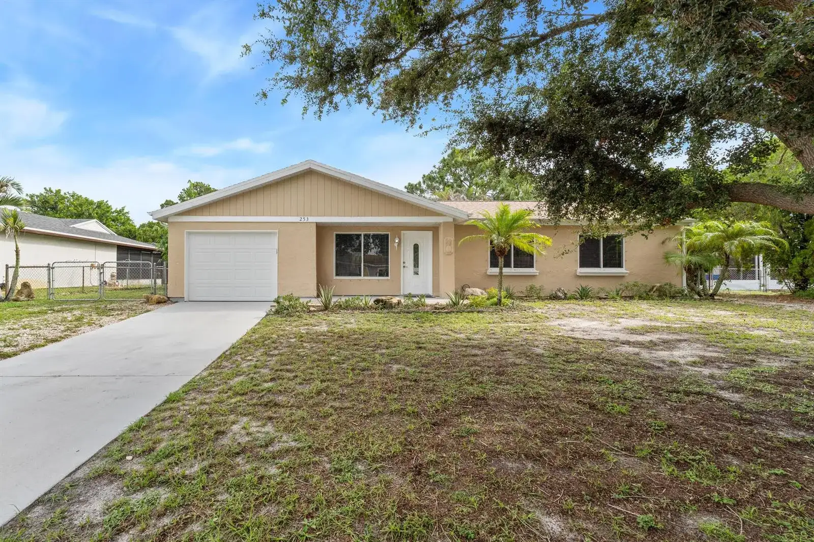 253 SW Cherryhill Road, Port St. Lucie FL 34953 photo 2