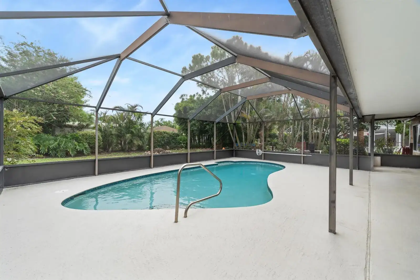 253 SW Cherryhill Road, Port St. Lucie FL 34953 photo 3