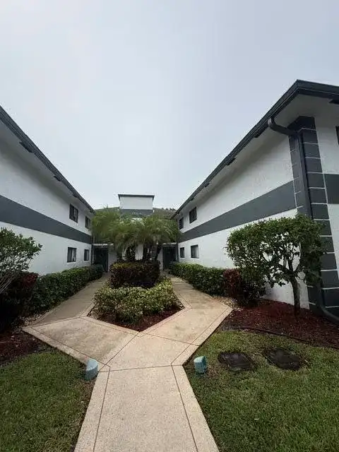 15364 LAKES OF DELRAY Boulevard # 49, Delray Beach FL 33484