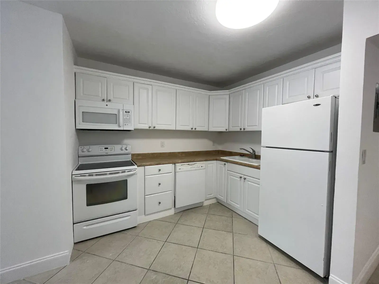 530 S FEDERAL Highway # 5, Fort Lauderdale FL 33301