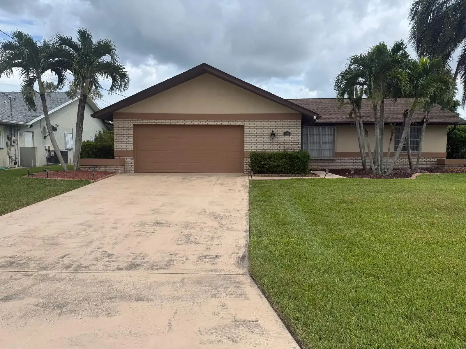 1824 SE 1st Terrace, Cape Coral FL 33990