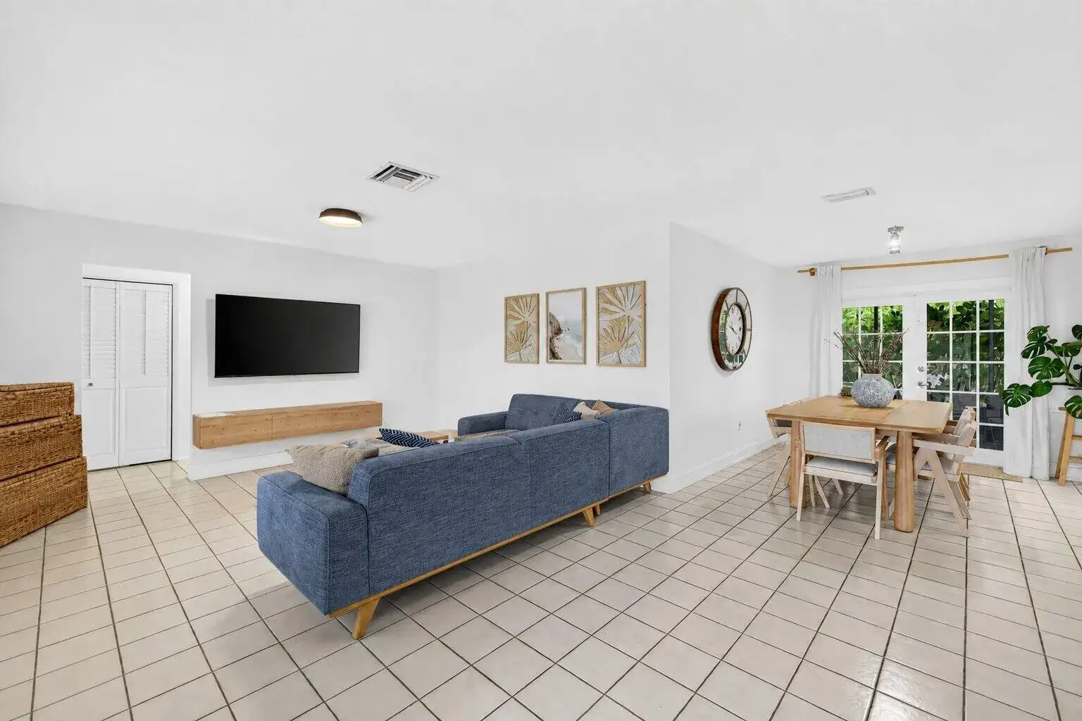 4031 NE 15TH Avenue, Oakland Park FL 33334 photo 4