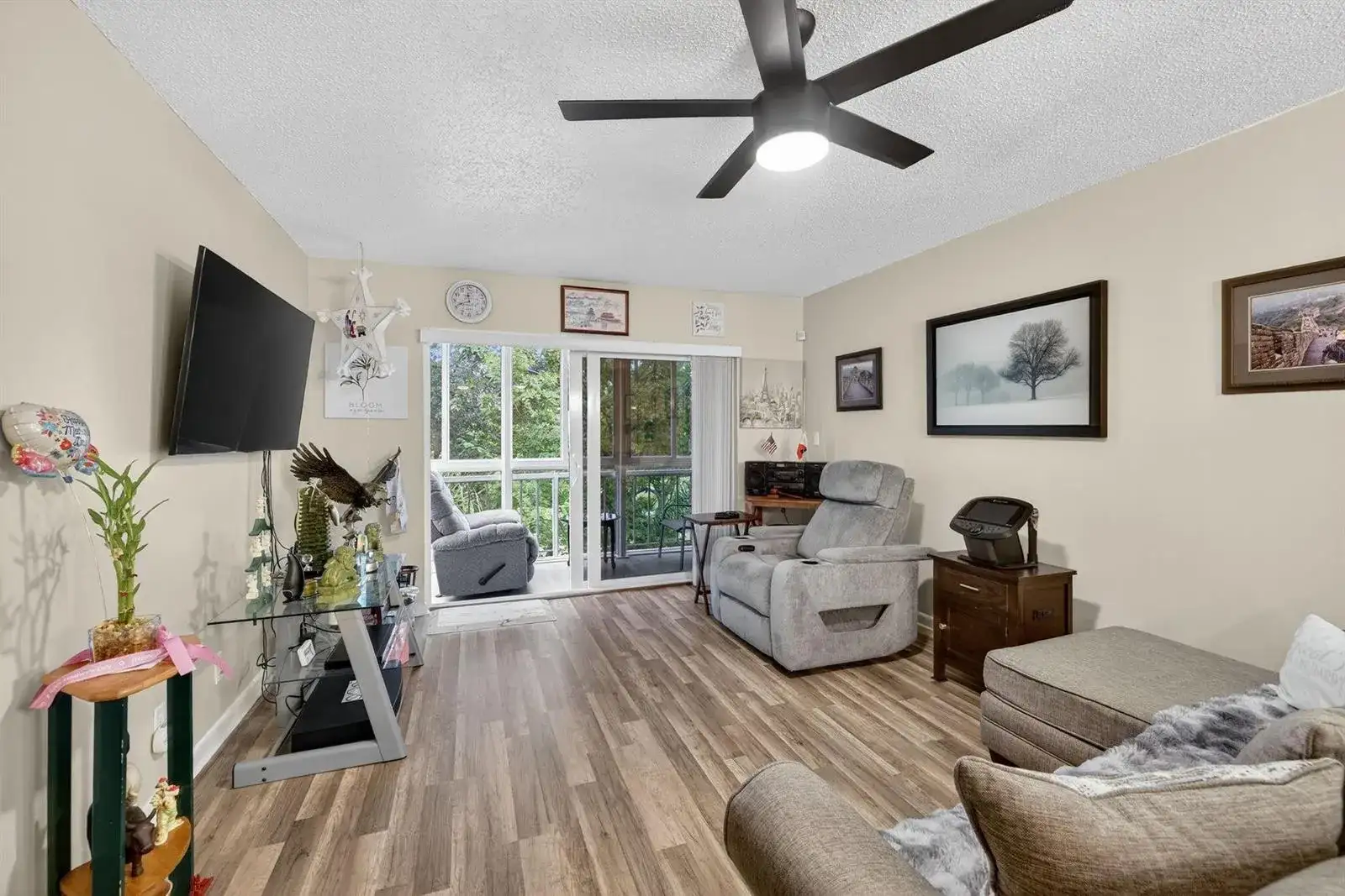 8400 LAGOS DE CAMPO Boulevard # 303, Tamarac FL 33321 photo 4