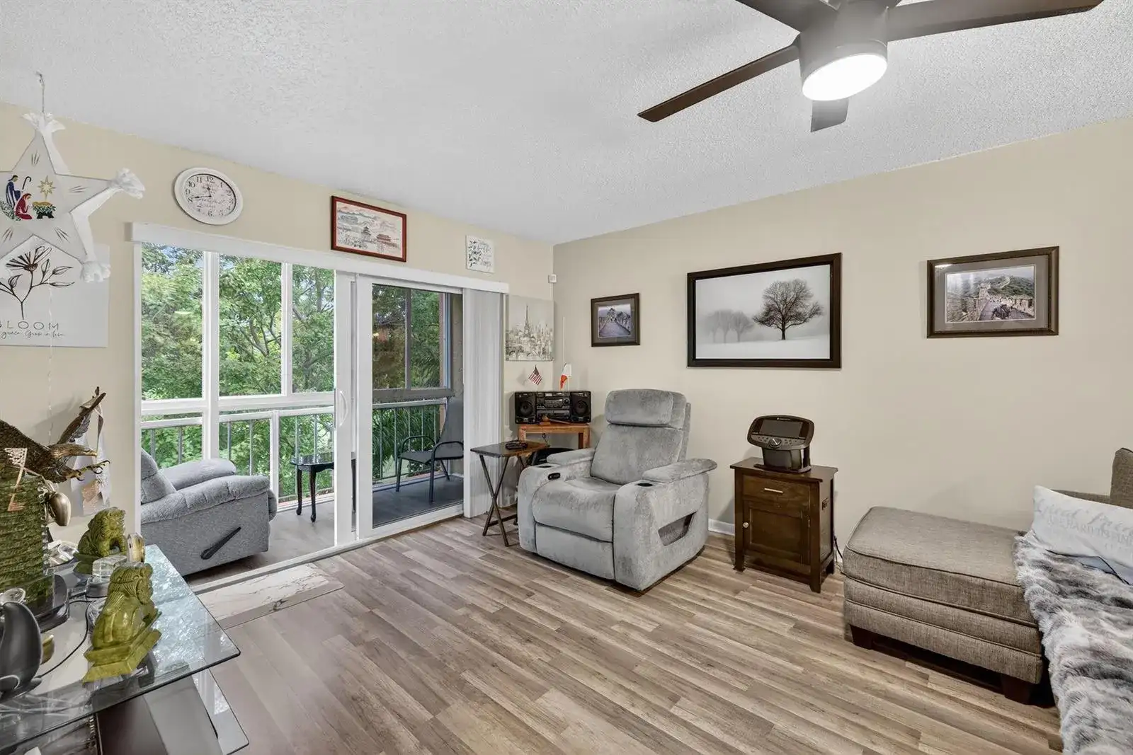 8400 LAGOS DE CAMPO Boulevard # 303, Tamarac FL 33321 photo 5