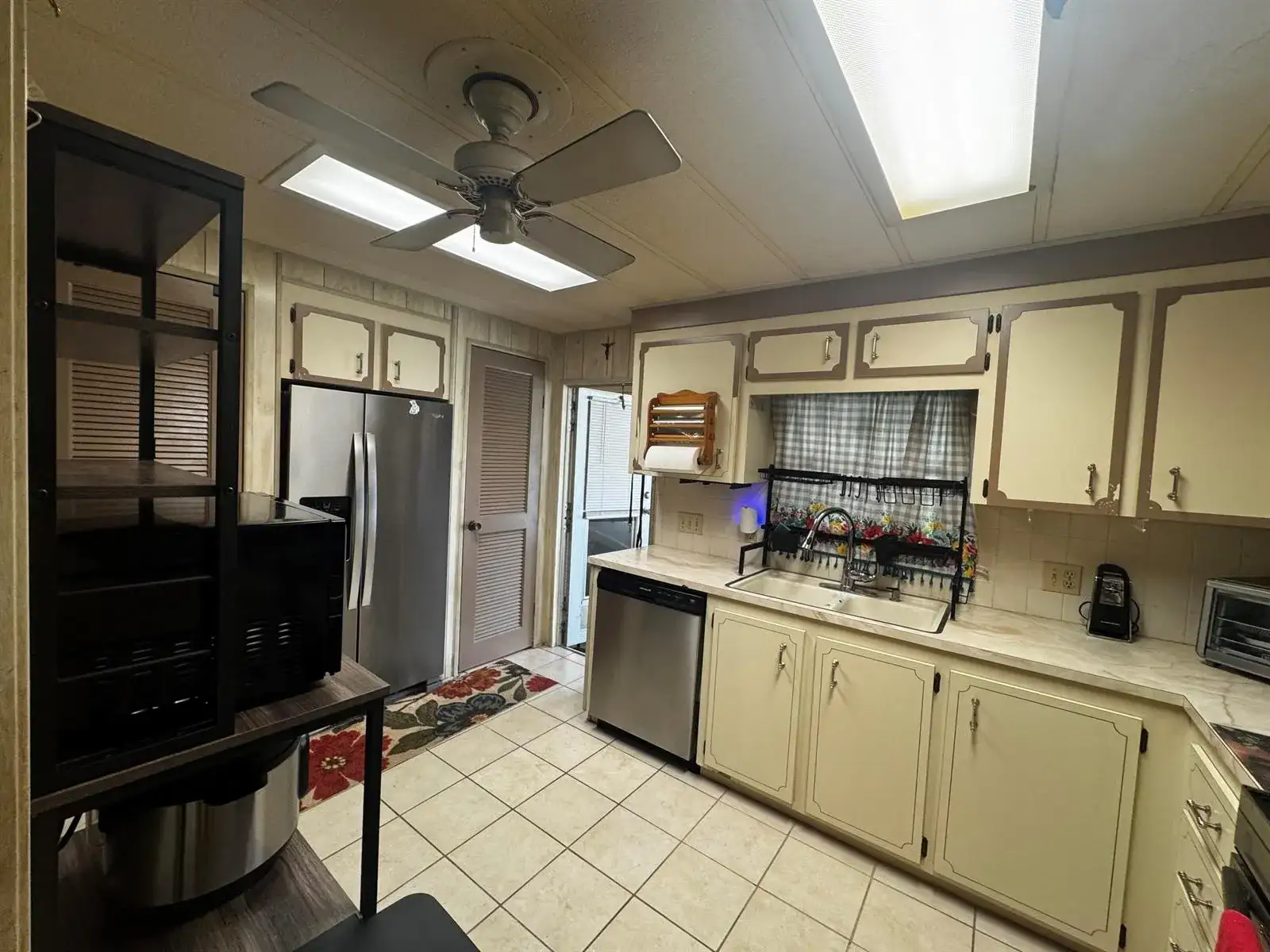 6165 N joshua Lane, Lantana FL 33462 photo 4