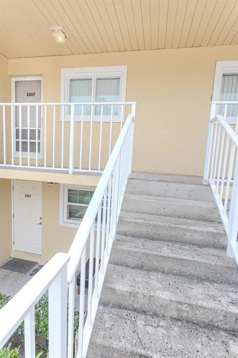 2007 Palm Beach Trace Drive # 2007, Royal Palm Beach FL 33411 photo 5