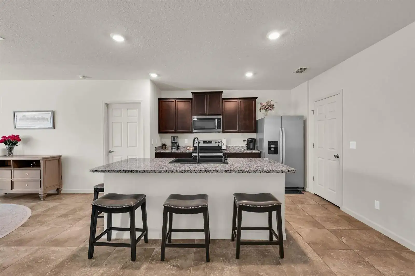 6379 NW NORTHWOOD Loop, Port St. Lucie FL 34983 photo 4