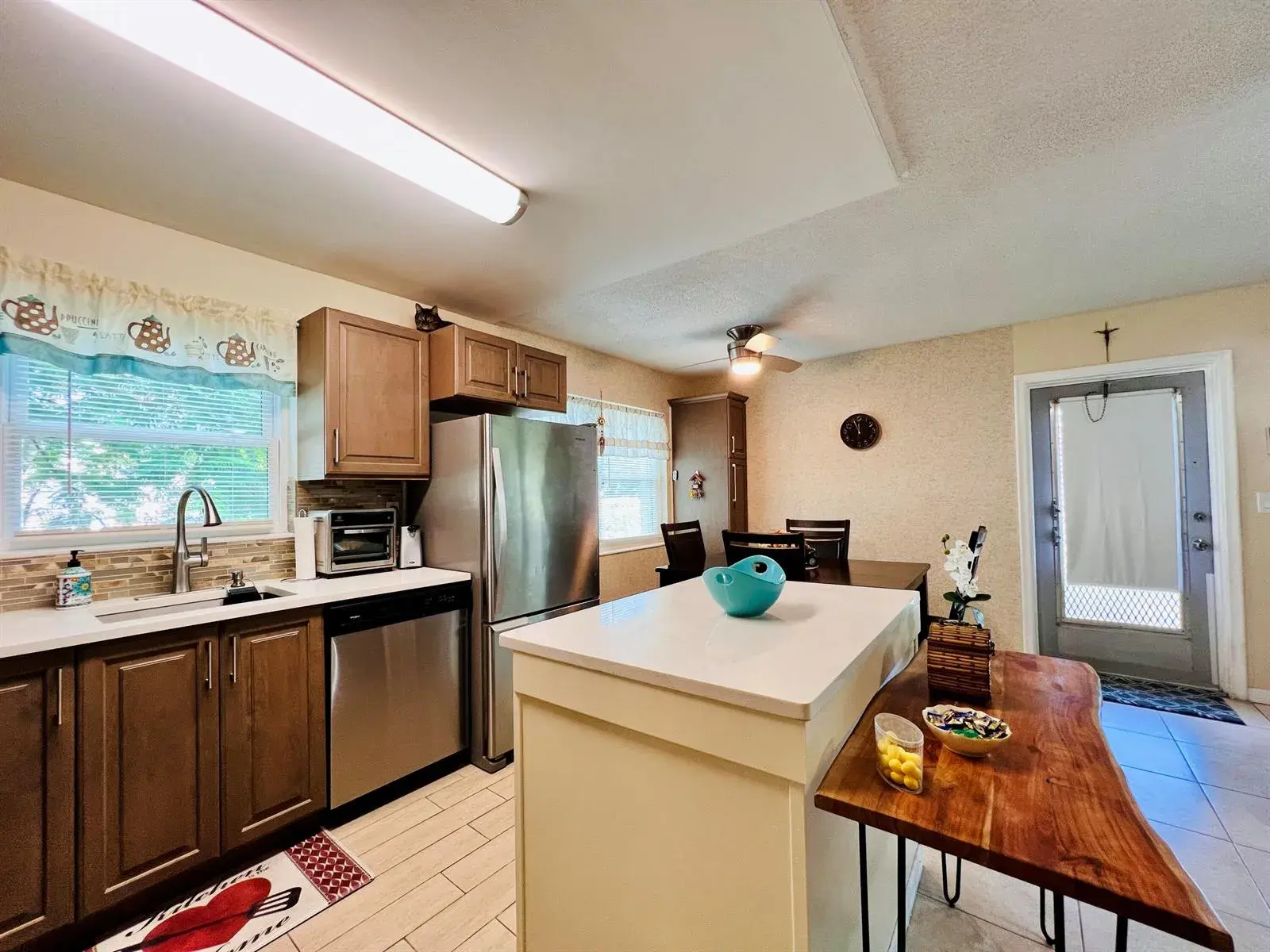 131 Andover F, West Palm Beach FL 33417