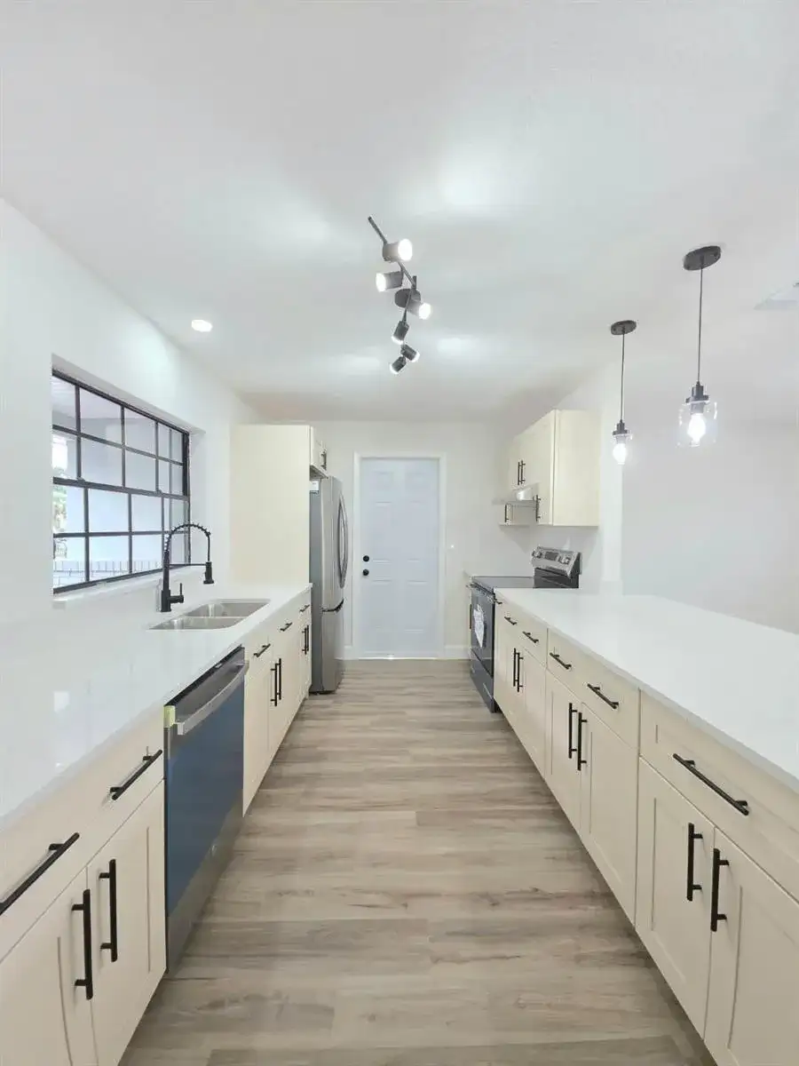 1405 Country Club Boulevard, Titusville FL 32780 photo 5