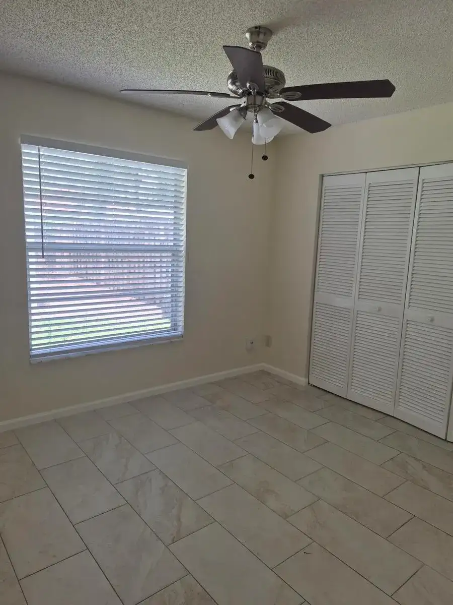 3793 Heather Drive W, FL 33463 photo 4