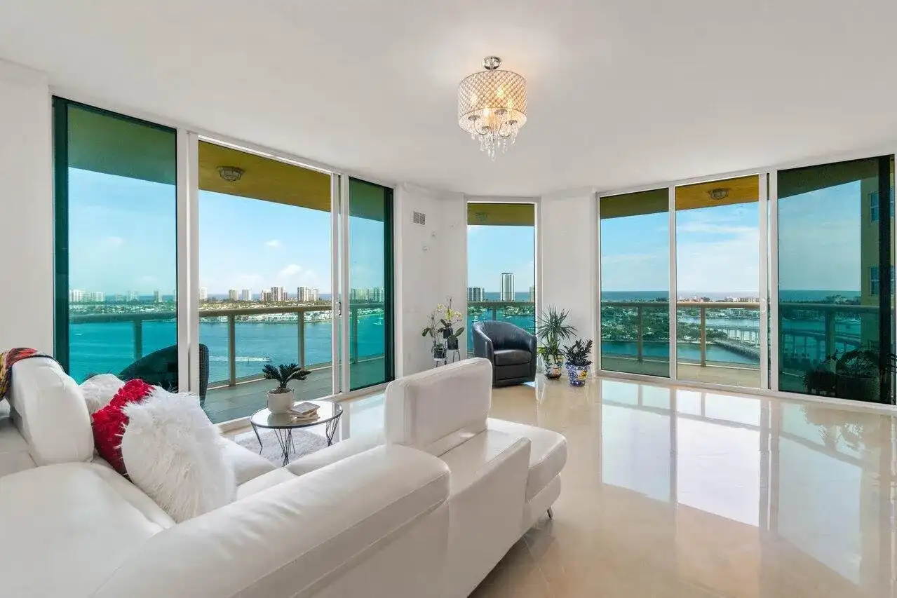 2650 Lake Shore Drive # 1906, Riviera Beach FL 33404