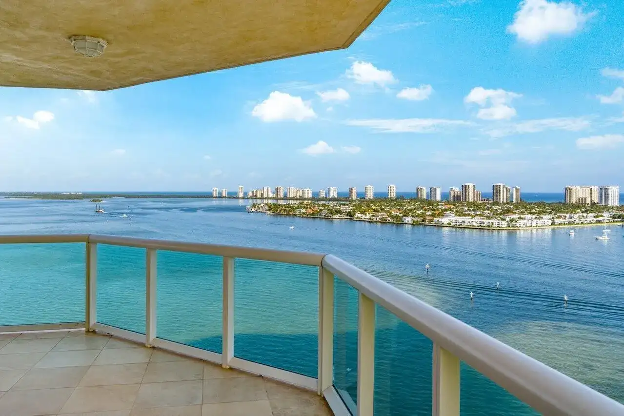 2650 Lake Shore Drive # 1906, Riviera Beach FL 33404 photo 3