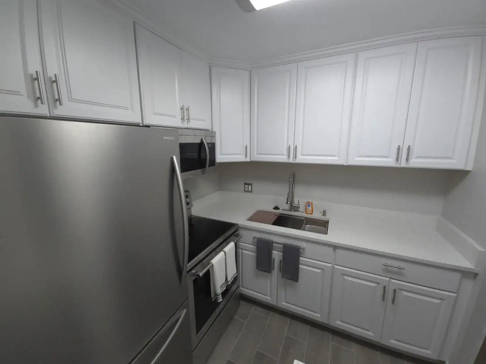 208 KENT M, West Palm Beach FL 33417 photo 2