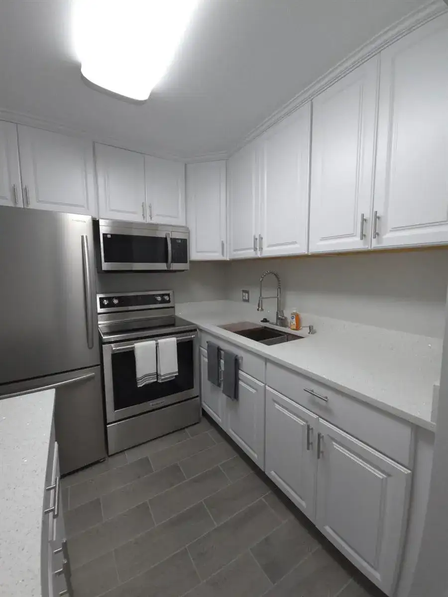 208 KENT M, West Palm Beach FL 33417 photo 4