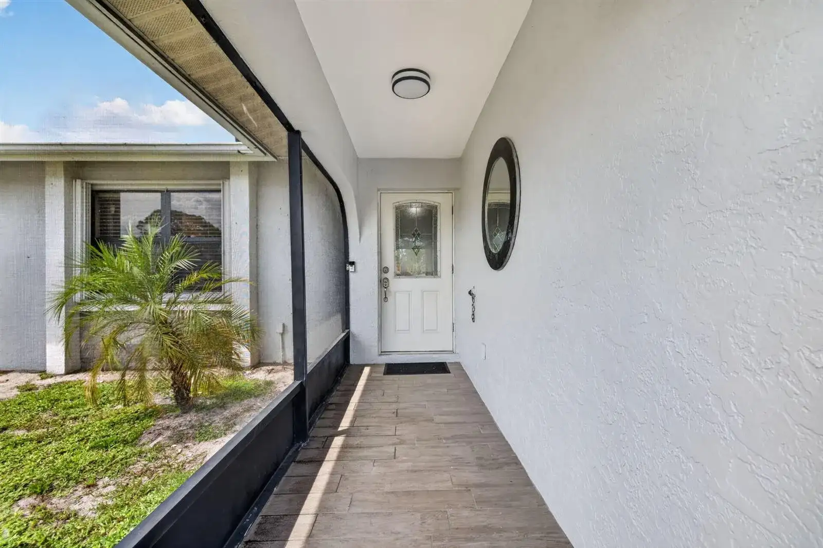 825 SE STARFLOWER Avenue, Port St. Lucie FL 34983 photo 4
