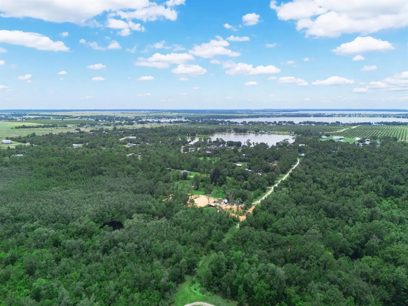 125 PERSIMMON Trail, Lake Placid FL 33852 photo 5