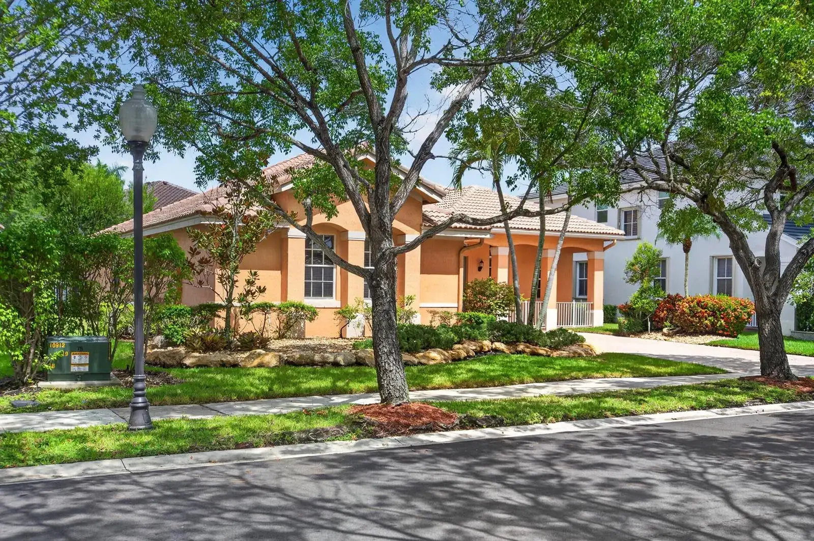 1169 Peregrine Way, Weston FL 33327 photo 4