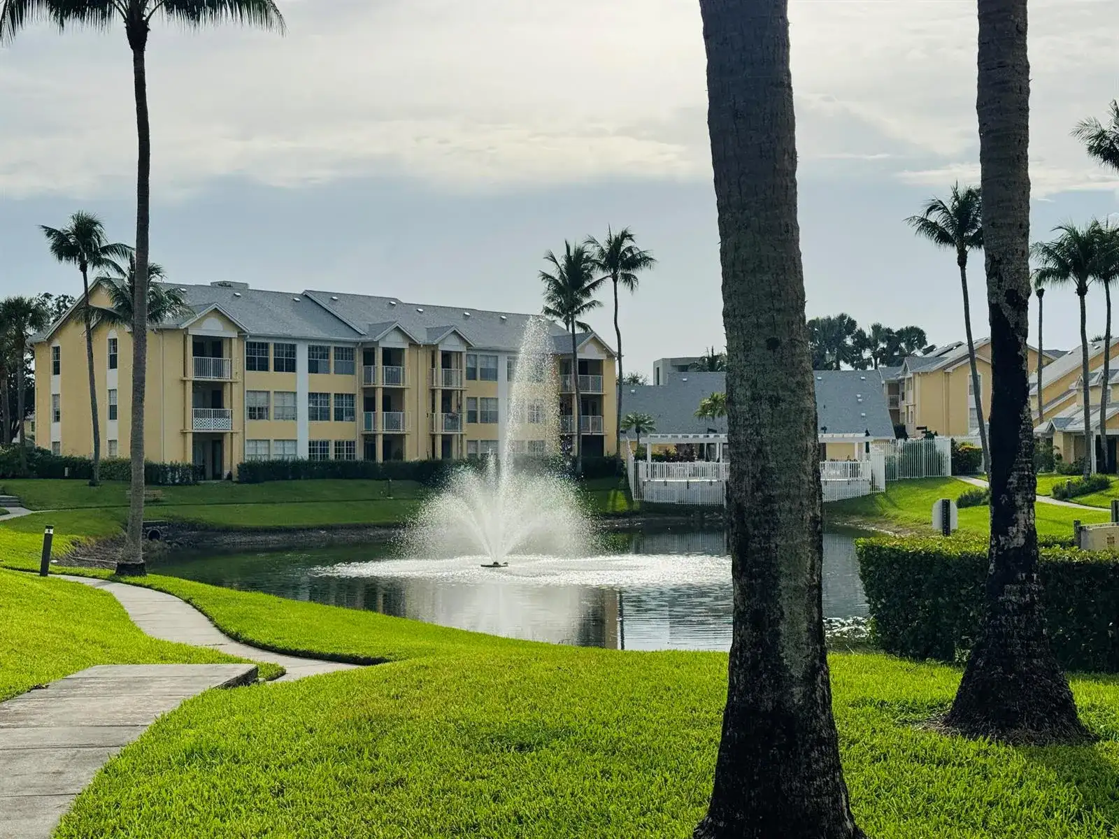6323 La Costa Drive # H, Boca Raton FL 33433 photo 3